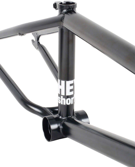 Cult Crew Shorty Frame Black