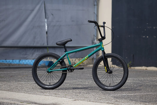 SUNDAY SCOUT BMX Bike Gloss Pine Green with 20.75" tt